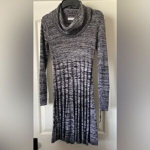 Calvin Klein Textured Black and Gray Sweater Knit Dress (M).